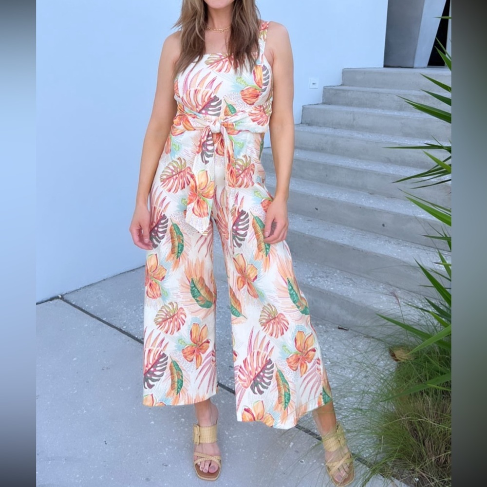 shore brand jumpsuit - Picture 11 of 12